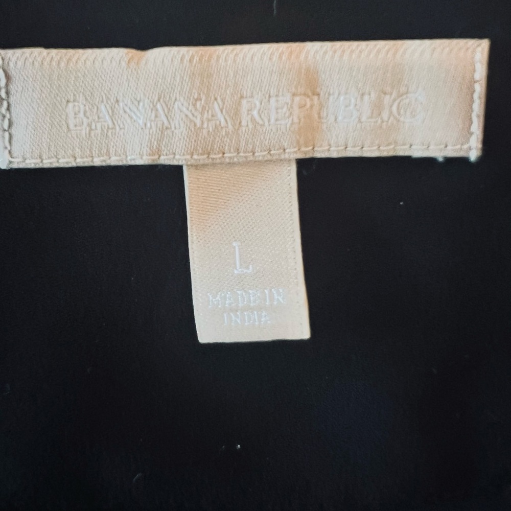 Banana Republic Women’s Elegant Long Sleeved Pleated Black Women's Blouse Sz L - Picture 4 of 6